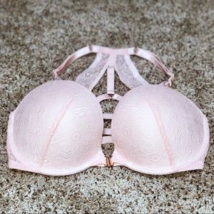 New Victoria’s Secret  Bombshell Front Clasp Bra